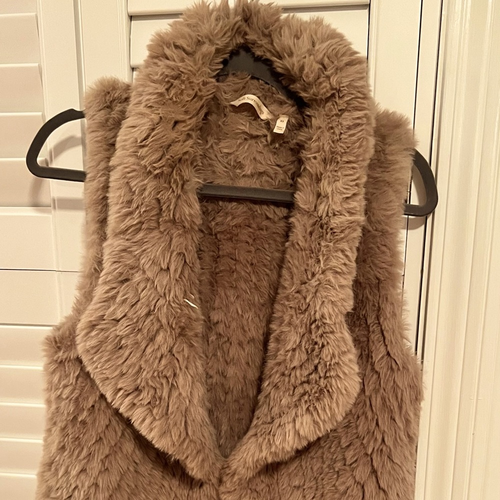Soft Surroundings Taupe Fluffy Faux fur Vest